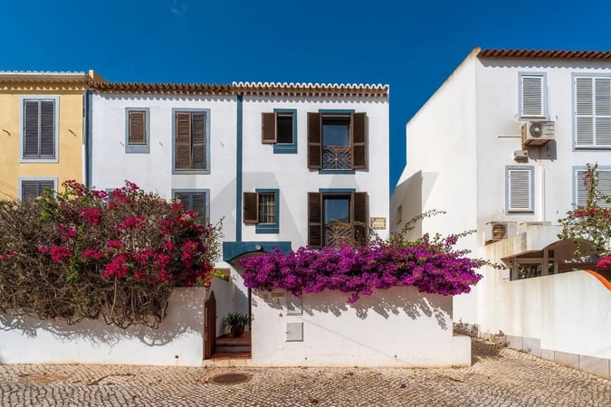 Villa in Vilamoura - view 1