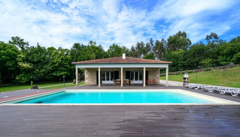 House in Formariz - view 1