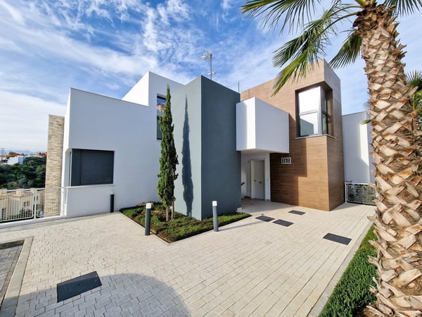 Apartment in Artola - view 1