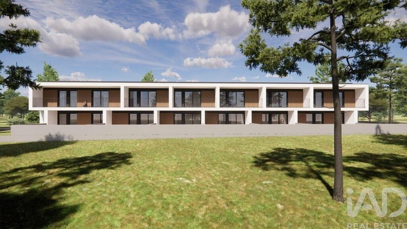 Apartment in Cortes - view 1