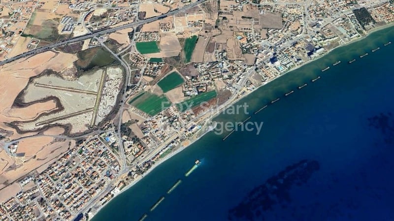 Land in Oroklini - view 1