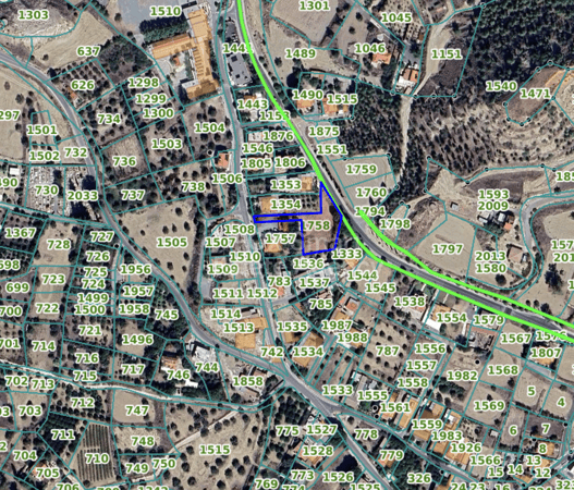 Land in Pera - view 1