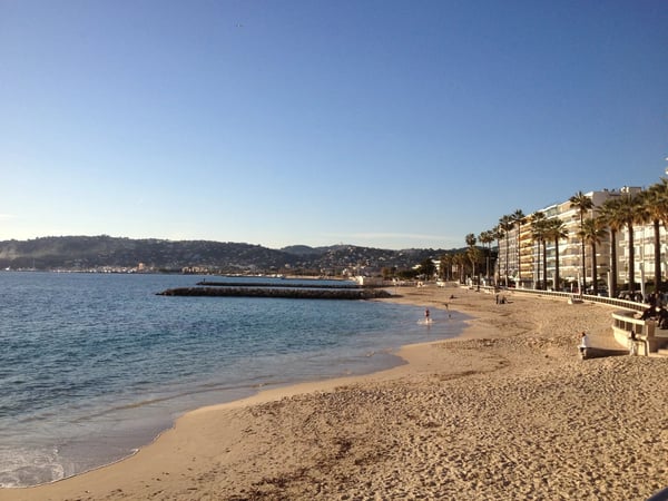 Apartment in Antibes - view 1