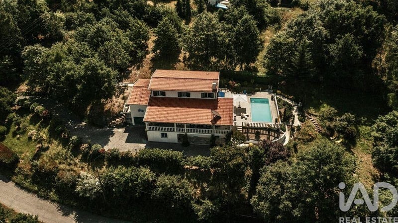 House in Ferreira de Aves - view 1