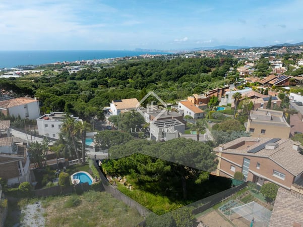 Land in Premia de Dalt - view 1