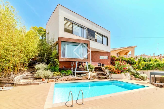 House in Sitges - view 1