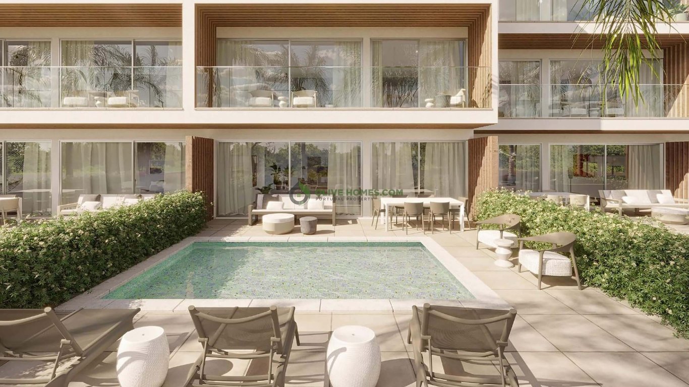 Apartment in Almancil - Image 2