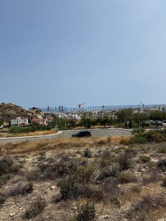 Land in Ayios Athanasios (quarter) - view 1