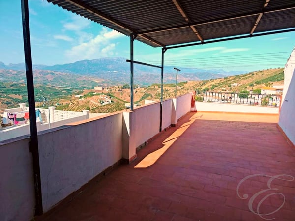 House in Torre del Mar - view 1