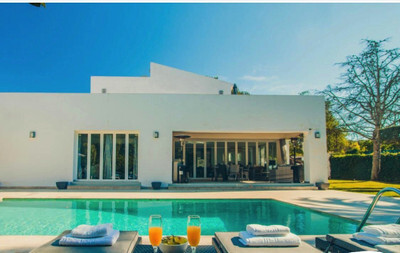 Villa in Ciudad Jardin - view 1