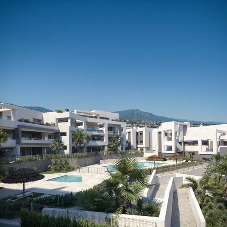 Apartment in Estepona - view 1