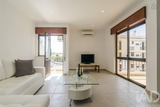 Apartment in Oura - view 1