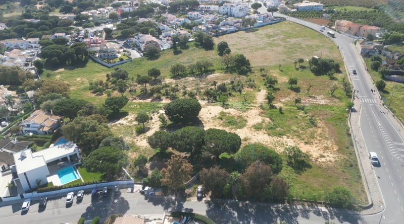 House in Correeira - view 1