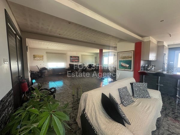 House in Vyzakia - view 1