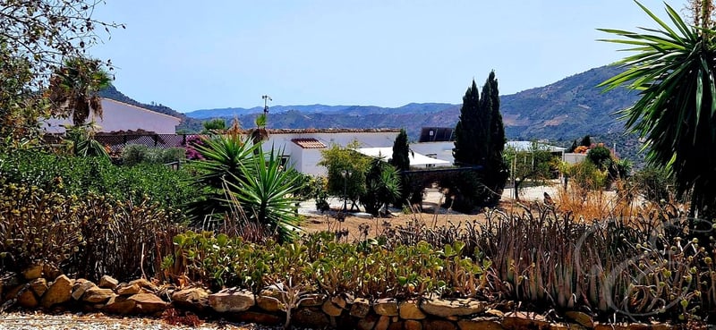 House in Riogordo - view 1