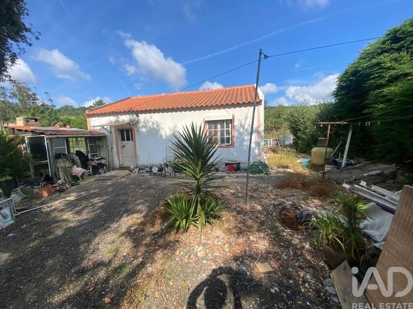 House in Obidos - view 1