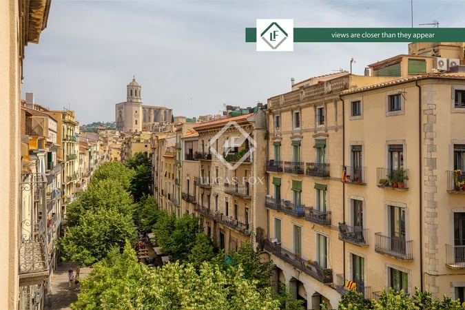 Apartment in Girona - view 1