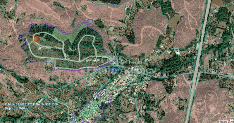 Land in Kornos - view 1