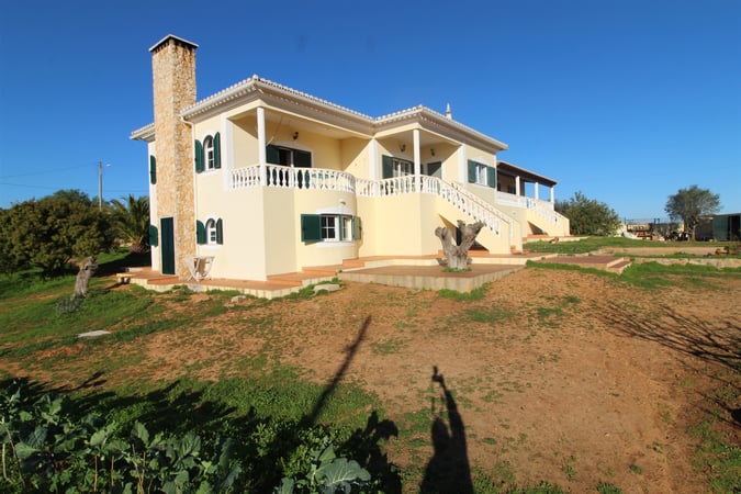 House in Faro - view 1