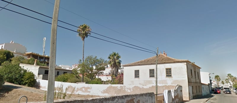 House in Lagoa - view 1