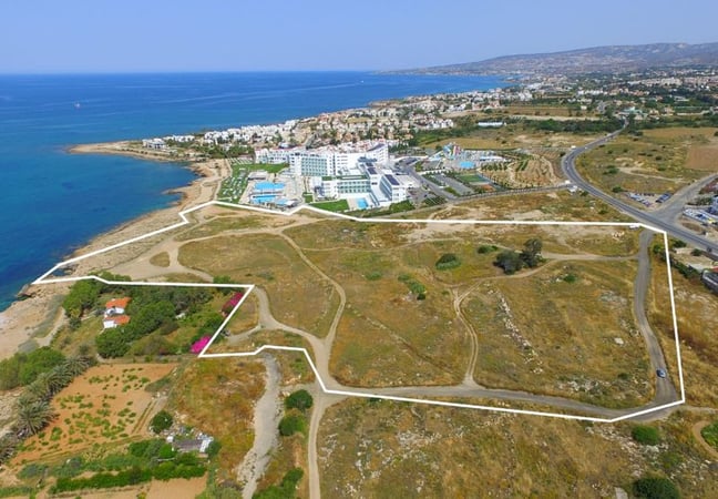 Villa in Chlorakas - view 1