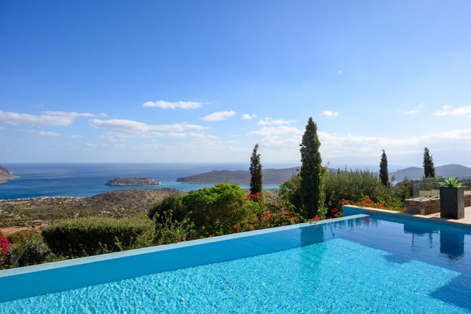 House in Neapoli - view 1