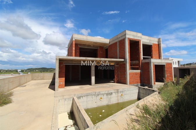 House in Portelas - view 1