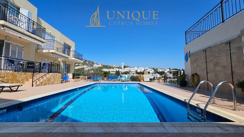 House in Tala - view 1