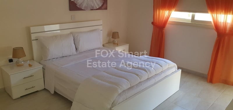 Apartment in Paphos - view 1