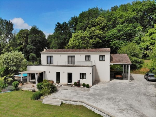 House in Arrondissement de Sarlat-la-Caneda - view 1