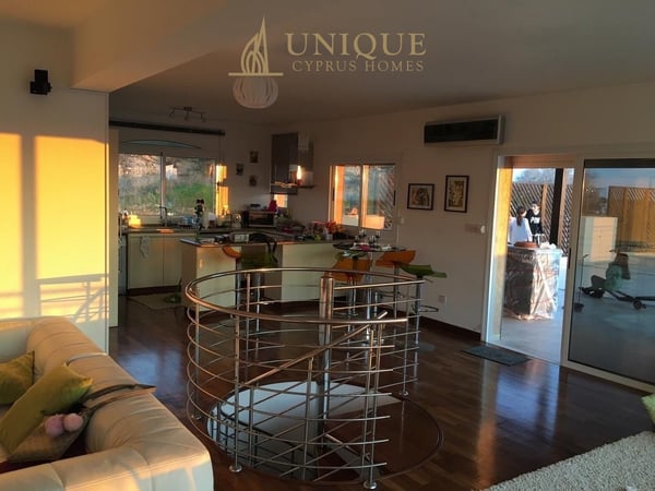 Apartment in Kato Paphos - view 1