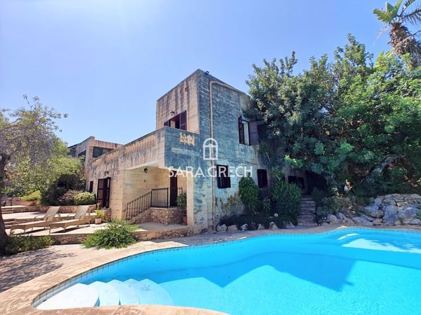 House in Mosta - view 1