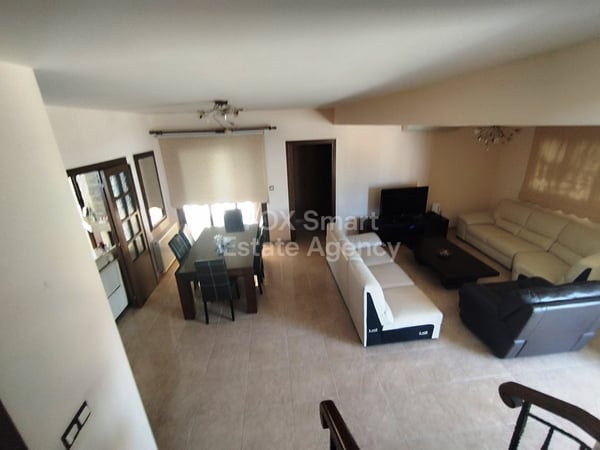 House in Alethriko - view 1