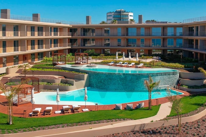 Apartment in Quarteira - view 1