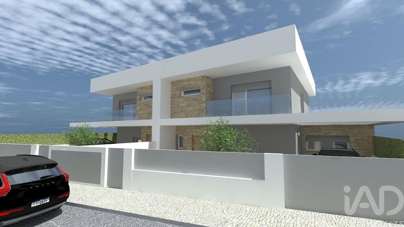 House in Fernao Ferro - view 1
