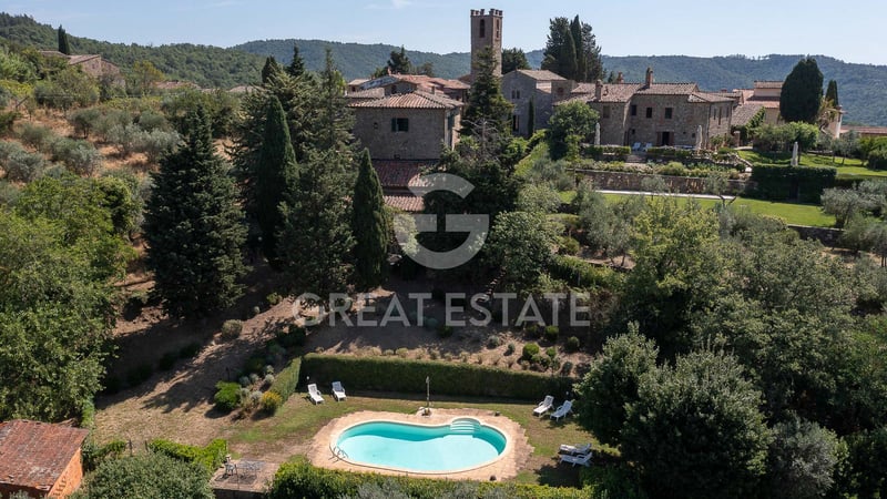 House in Gaiole in Chianti - view 1