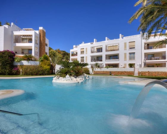 Apartment in Moraira - view 1