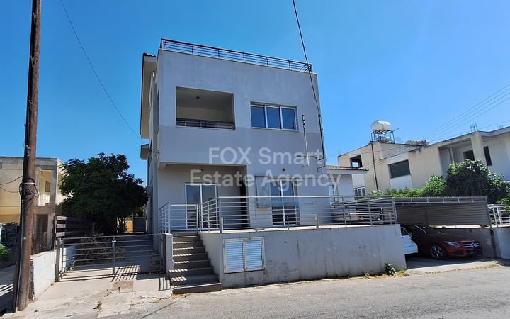 House in Aglantzia - view 1