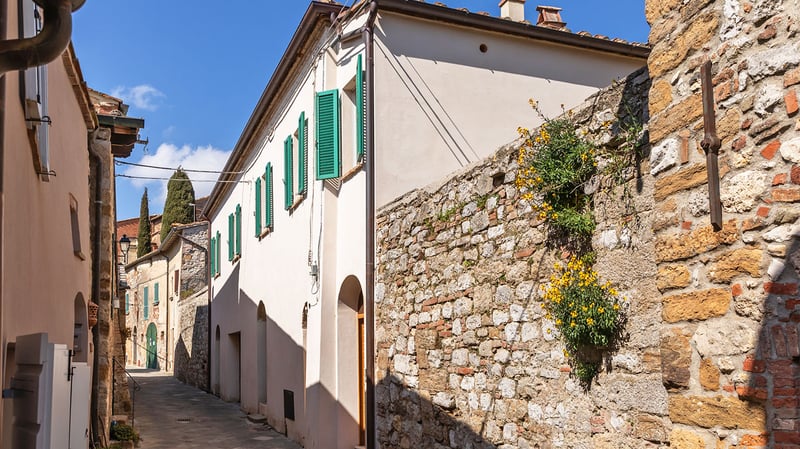 House in Torrita - view 1