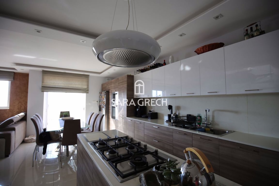 Penthouse in Saint Venera - Image 2