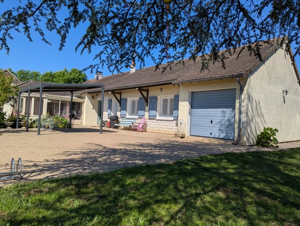 House in Thollet - view 1