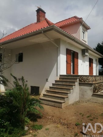House in Chaves - view 1