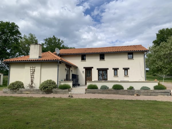 House in Nontron - view 1