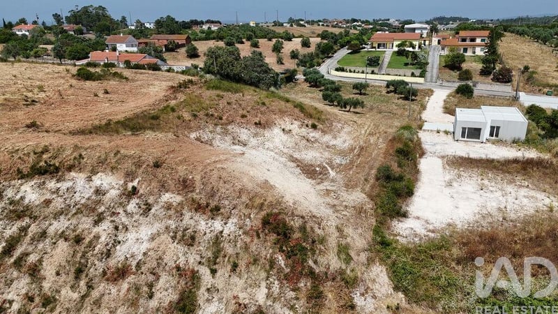 Land in Malaqueijo - view 1