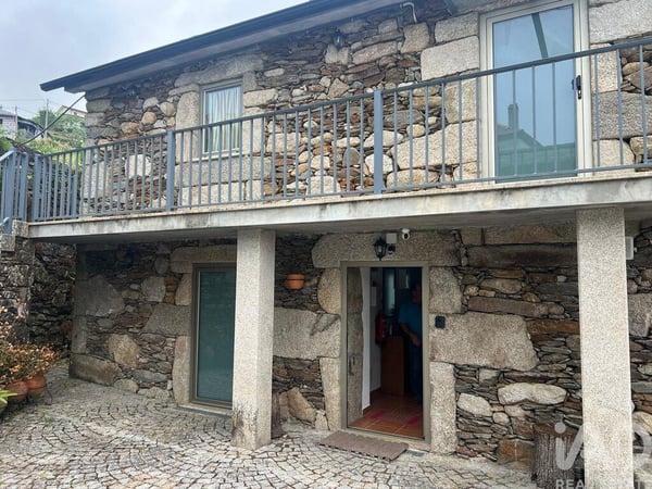 House in Carvalhais - view 1