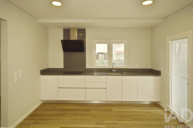 House in Fernao Ferro - view 1