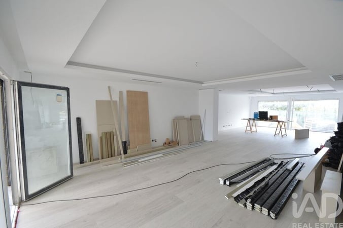 House in Fernao Ferro - view 1