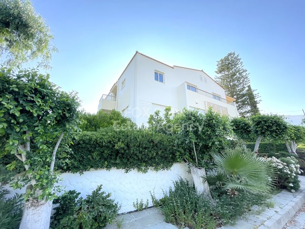 House in Strovolos - view 1