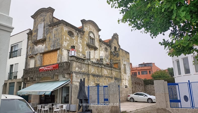 House in Meadela - view 1