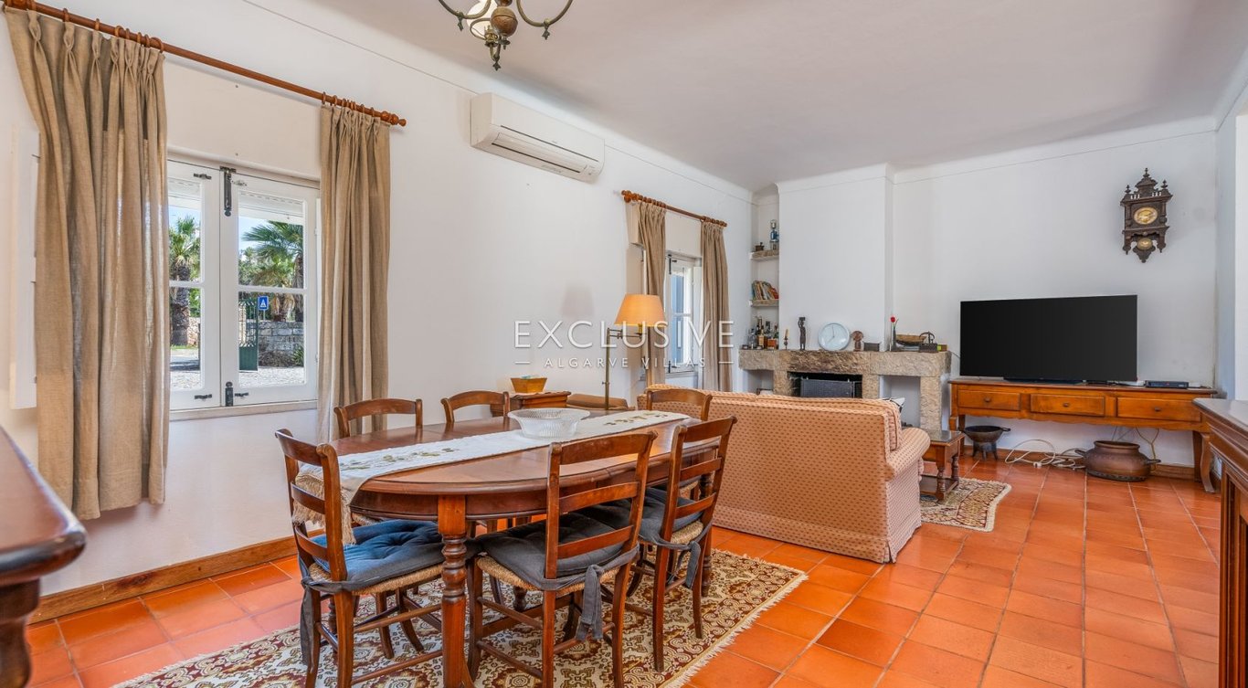 Villa in Alvor - Image 3